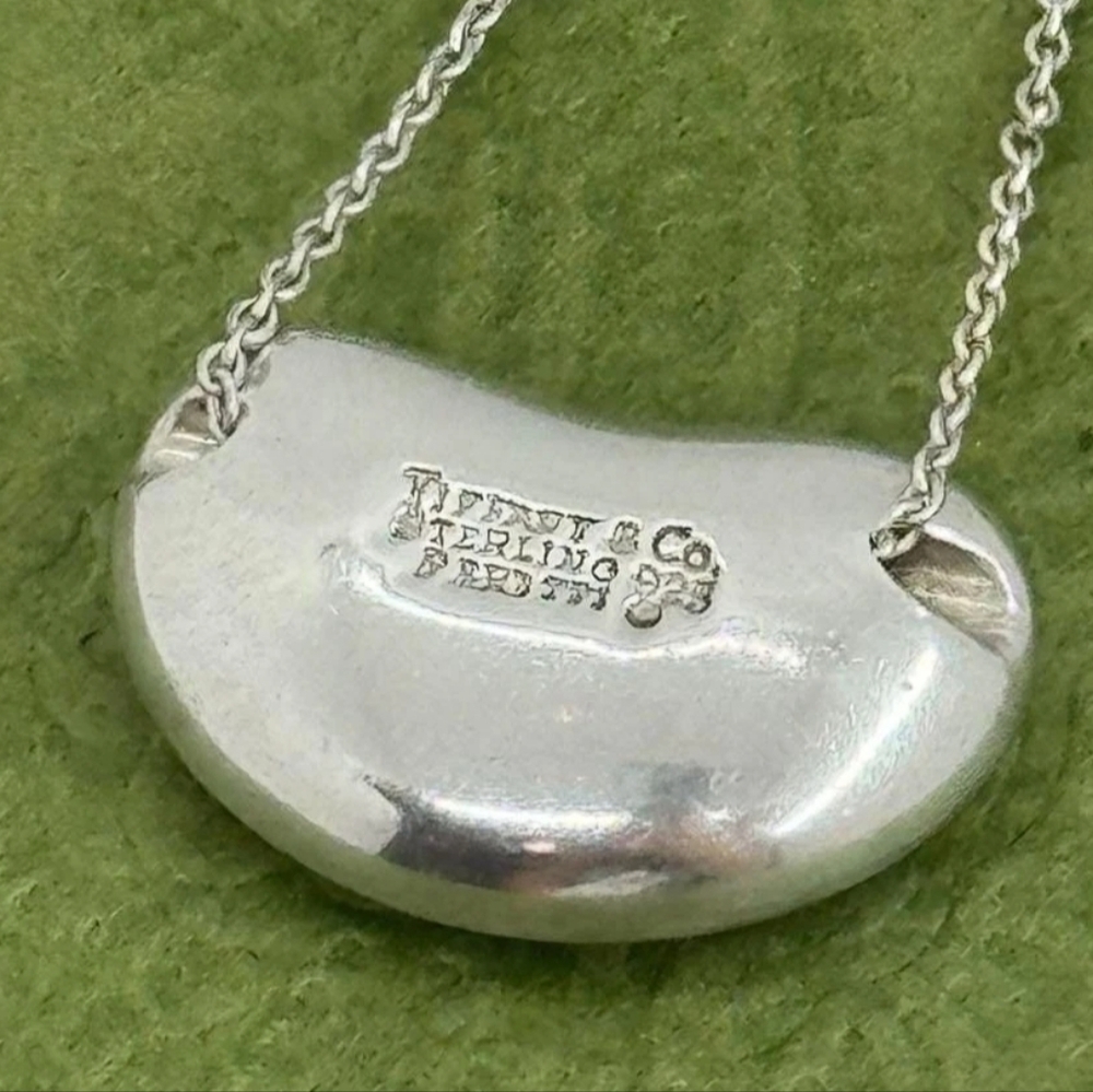 Tiffany & Co. Elsa Peretti Bean Necklace 18mm Large Sterling Silver 925 Pendant - Picture 6 of 7